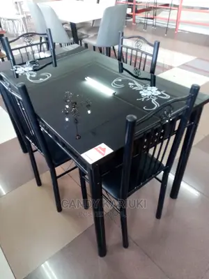 4 Seater Dining Table
