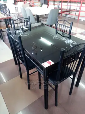 4 Seater Dining Table