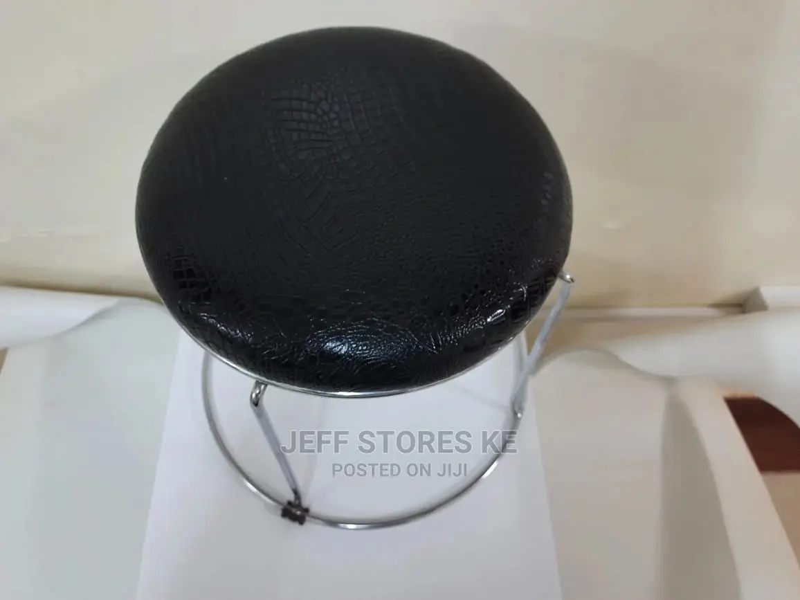 Pedicure/Manicure Seat