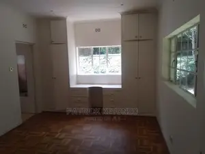 Spacious 1bedroomed Bunglow to Let