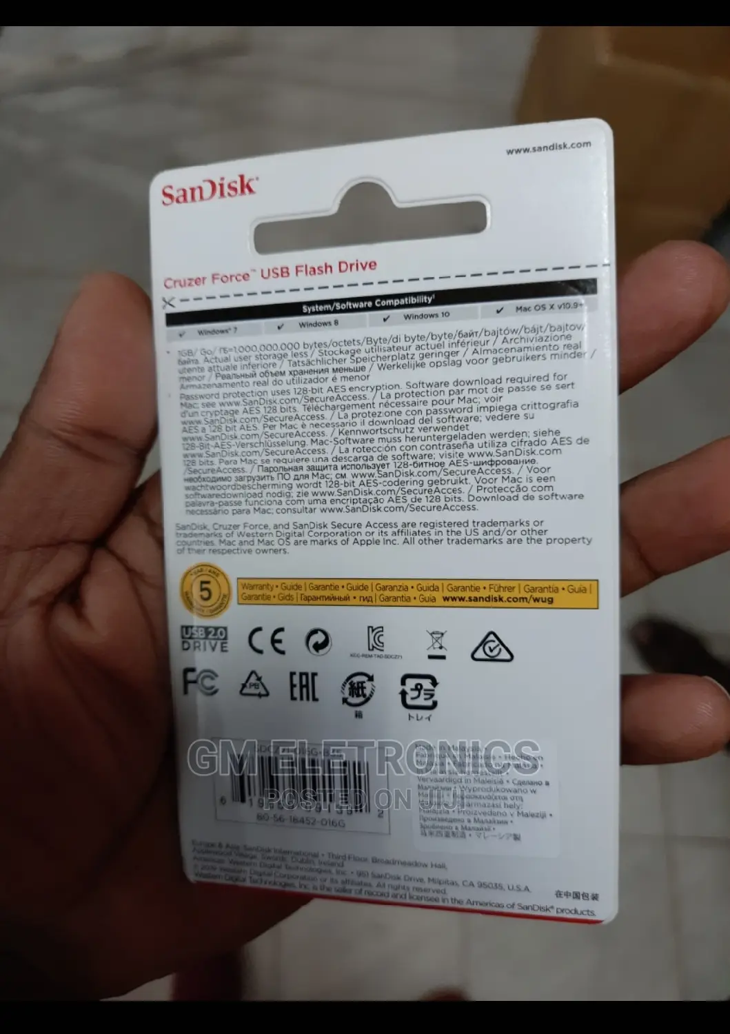 Original 16GB Sandisk Metallic USB 2•0 Drive.