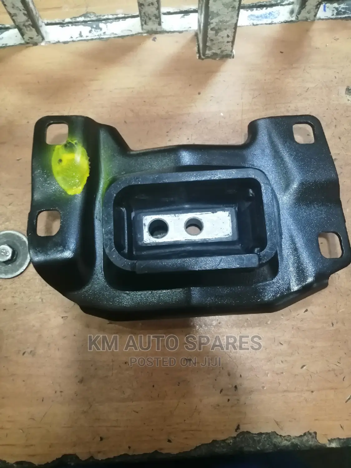 Mazda Premacy Gearbox Mount.