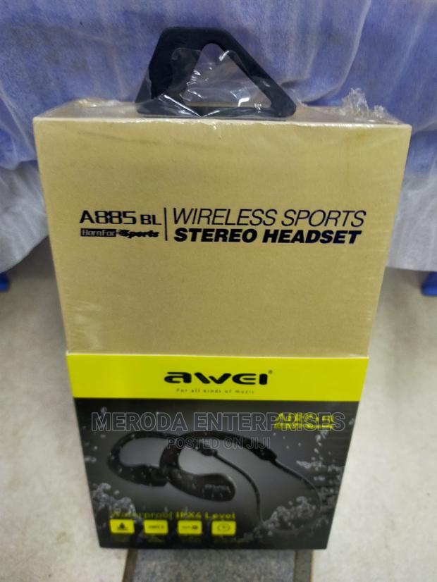 A885BL Wireless Sports Headphones - main view