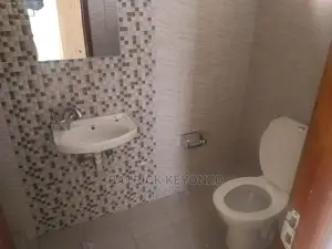 Spacious 4bedroomed Bunglow With Dsq for Sale
