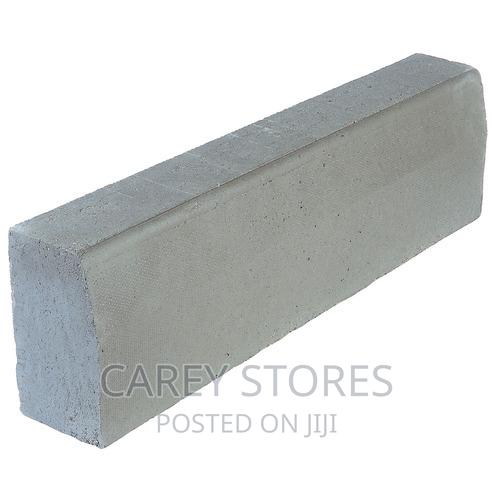 Road Kerbs - thumbnail 3