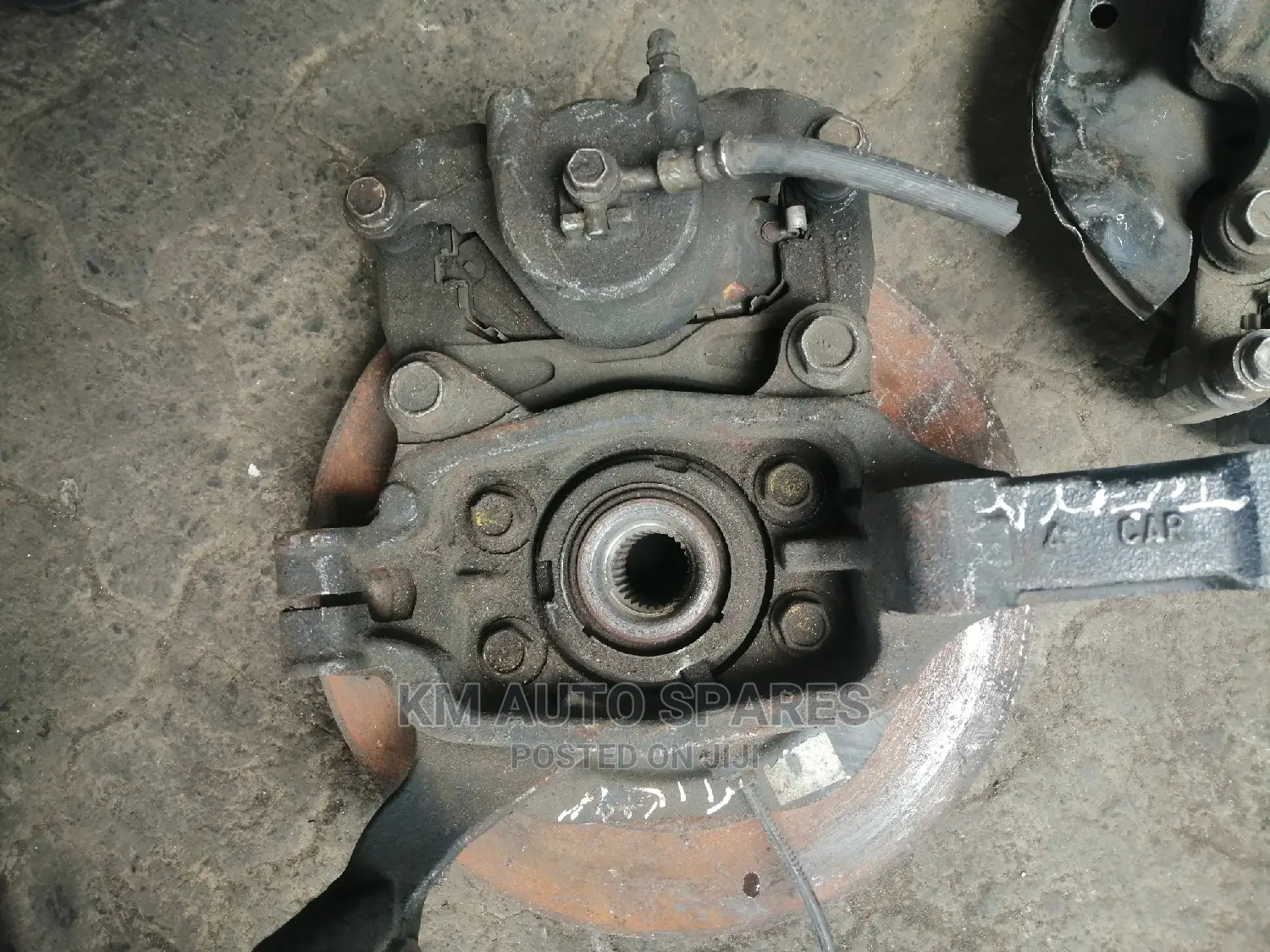 Nissan Teana Hub.