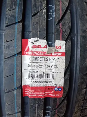295/35r21 Lassa Tyre Made in Turkey