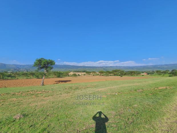 Mai Mahiu- Naivasha Highway 5 Acres Touching Tarmac - thumbnail 6