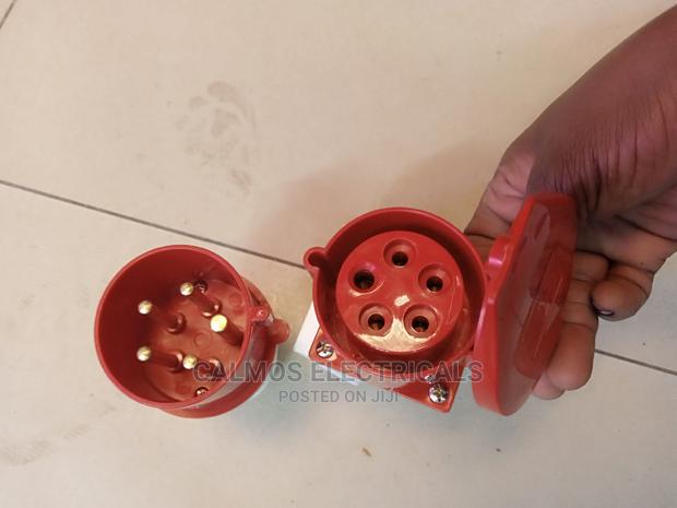 Industrial Sockets - thumbnail 4