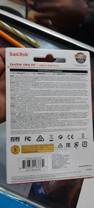 64GB Sandisk Ultra Fit USB 3.1 Flash Drive