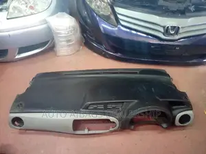 Dashboard Toyota Vits Model 2010.