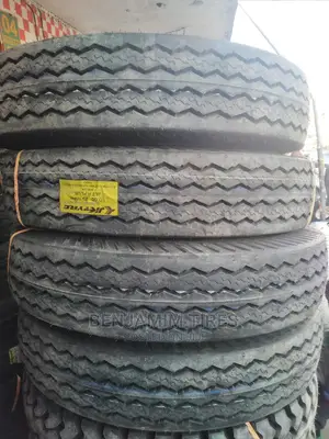 Jk Tires Made in India Sizes 10.00r 20 Tubetype.