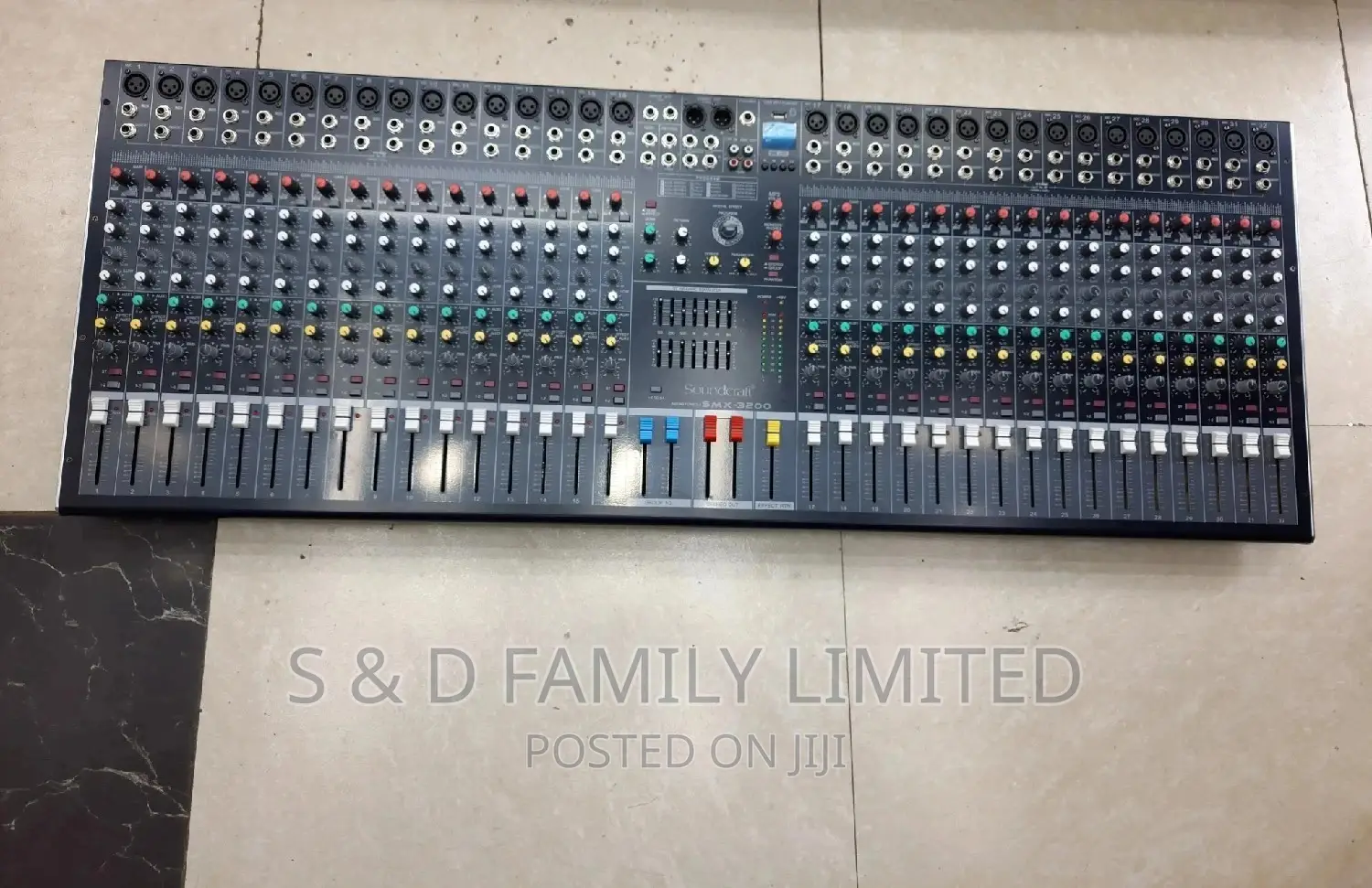 Soundcraft Smx 3200 32 Channels Plain Mixer