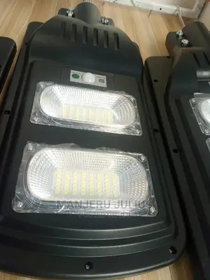 60 Watts Solar Streetlight