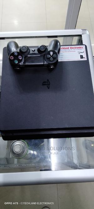 Slim Playstation 4, 500 Gb - thumbnail 2