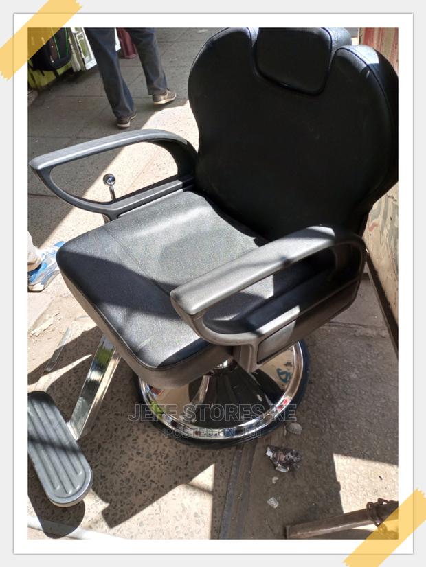 Black Barber Chairs - thumbnail 3