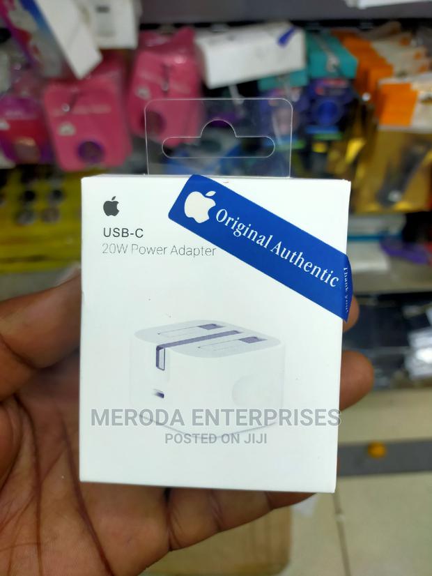 iPhone Usb-C Original Charger - main view