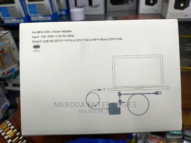 96w Usb-C Power Adapter - main view