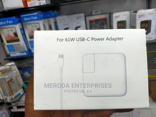 61w Usb-C Power Adapter - main view