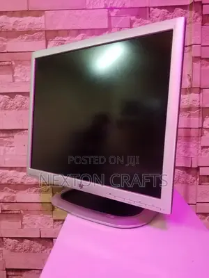 Tft 19 Inches Hp