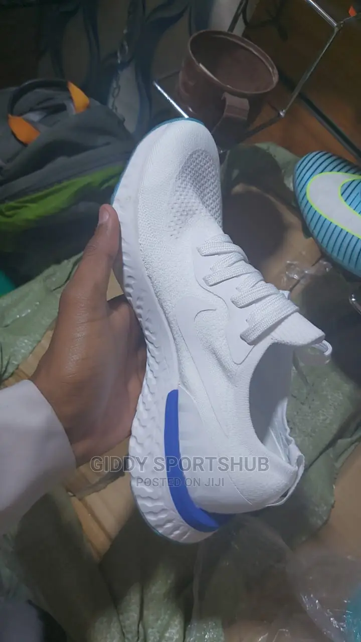 Running Shoes