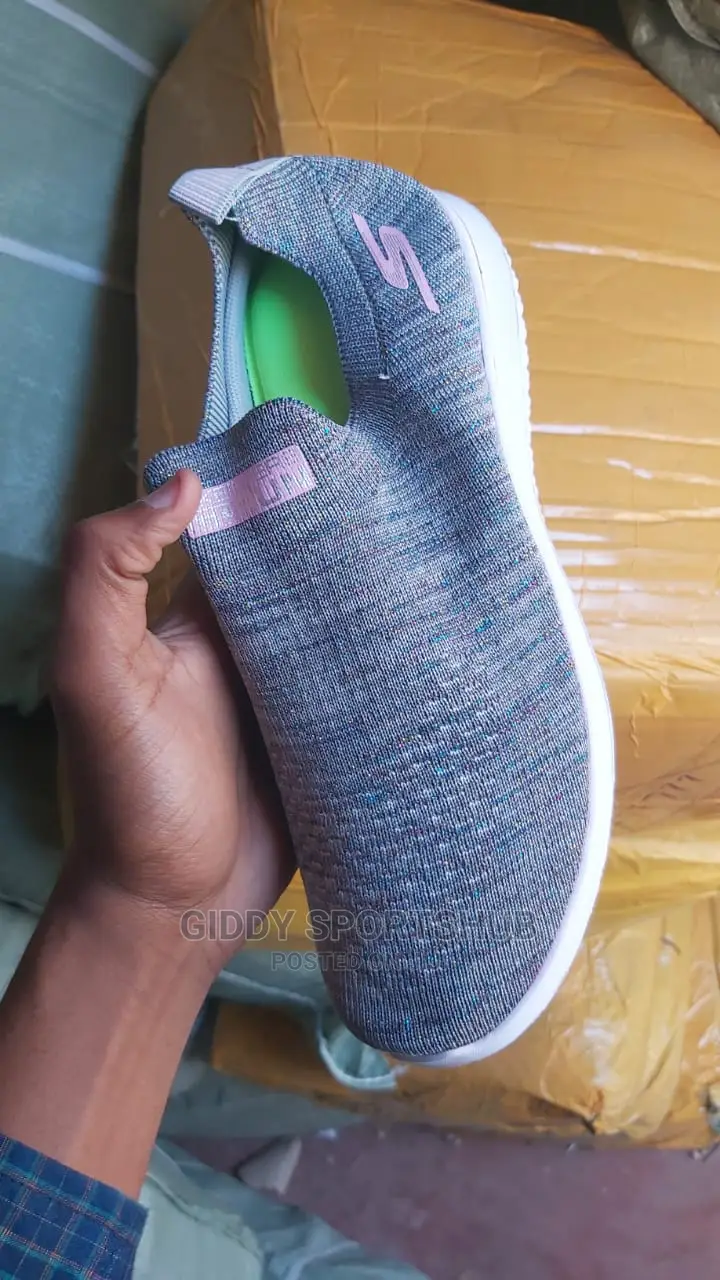 Running Shoes