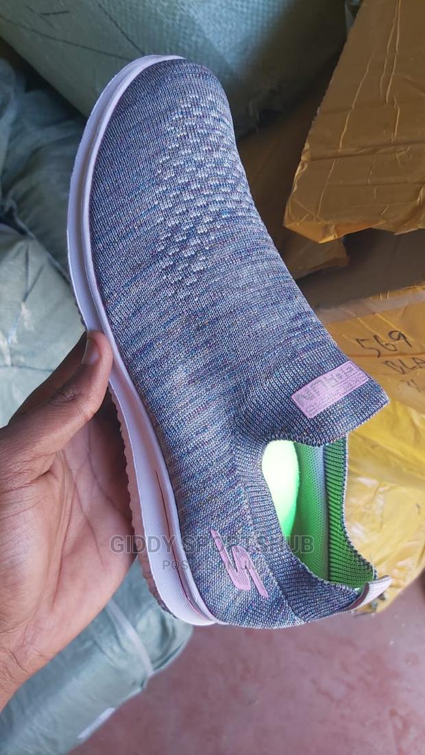 Running Shoes - thumbnail 7