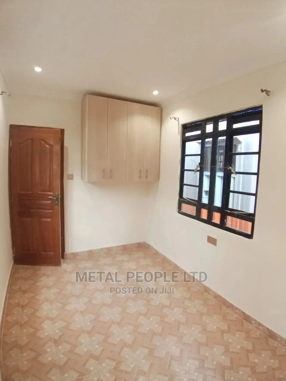 Shipping Container House.2 Bedroom House for 1.2 Million