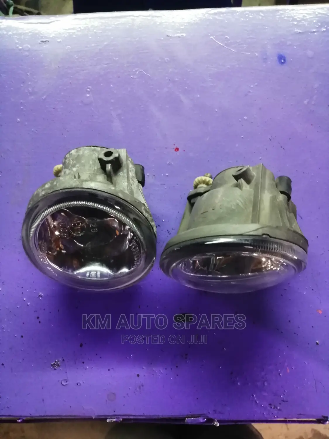 Toyota Wish Foglights.