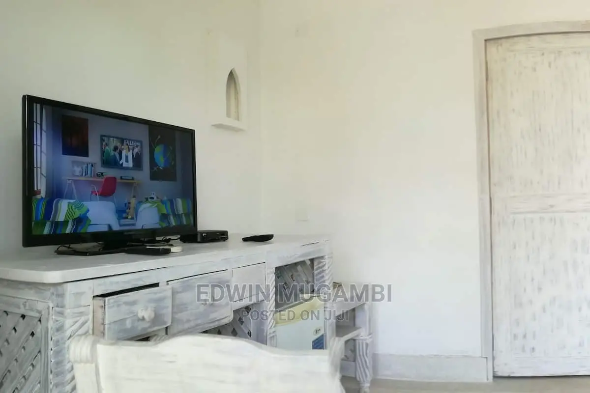 8acres Front Row Beach Hotel for Sale