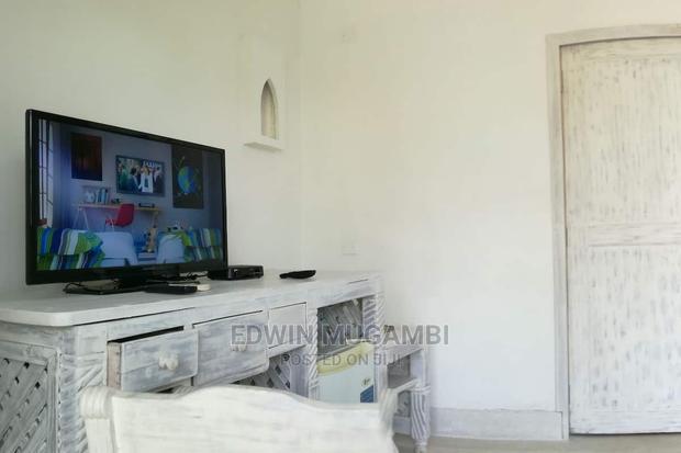 8acres Front Row Beach Hotel for Sale - thumbnail 7