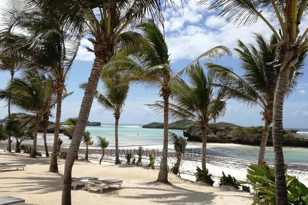 8acres Front Row Beach Hotel for Sale
