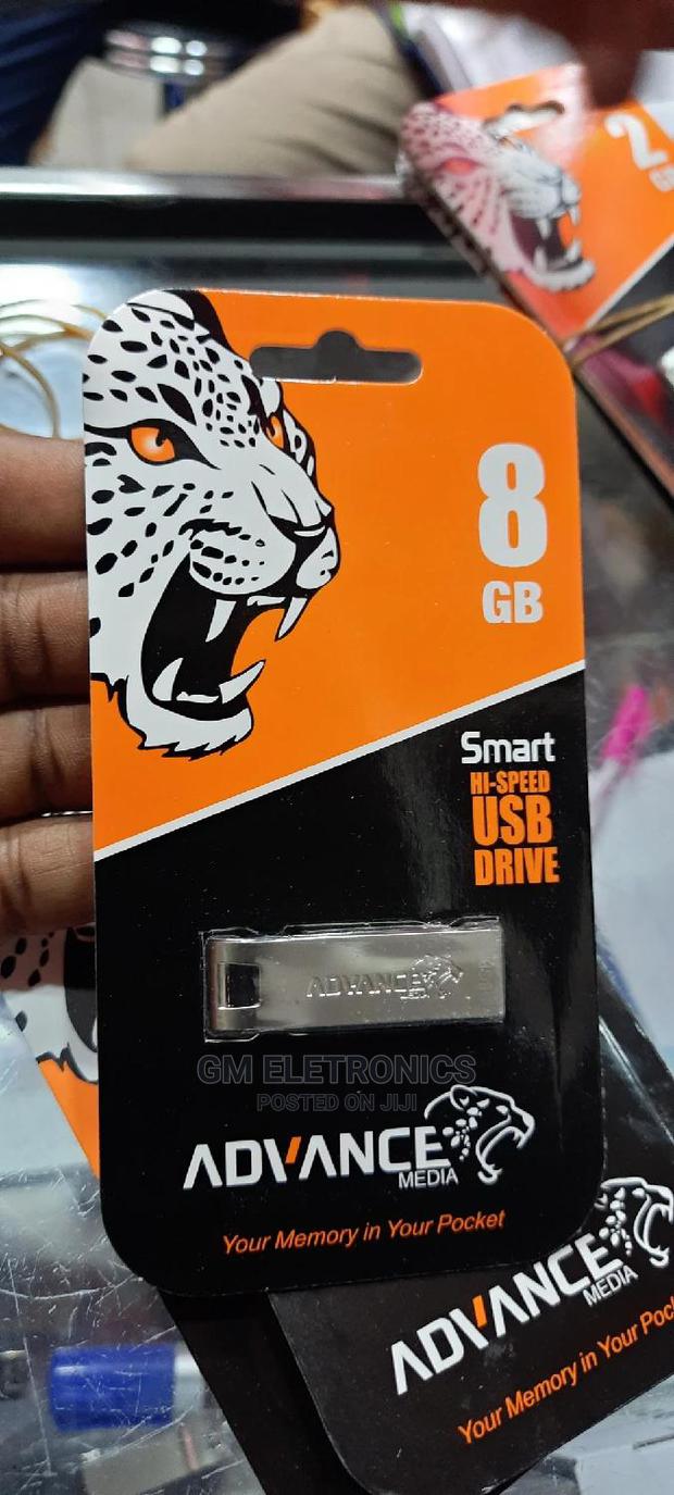 8GB Advance Metallic Flash Drive - main view