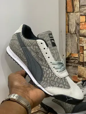 Puma Roma 68” Fully Stocked 
Size 40——-45