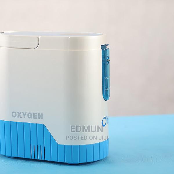 Portable 5 Liter Oxygen Concentrator - thumbnail 4