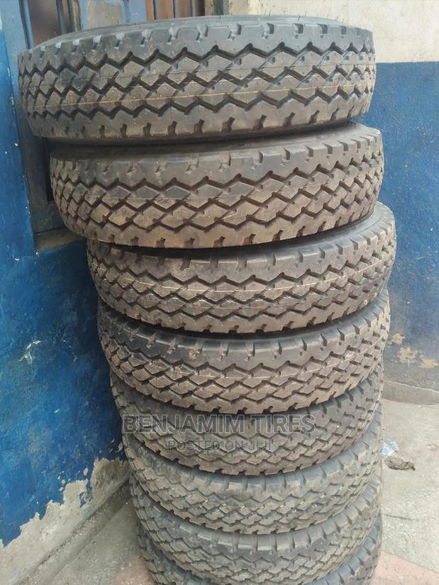 Dunlop Tires Sizes 7.50 R16. - thumbnail 2