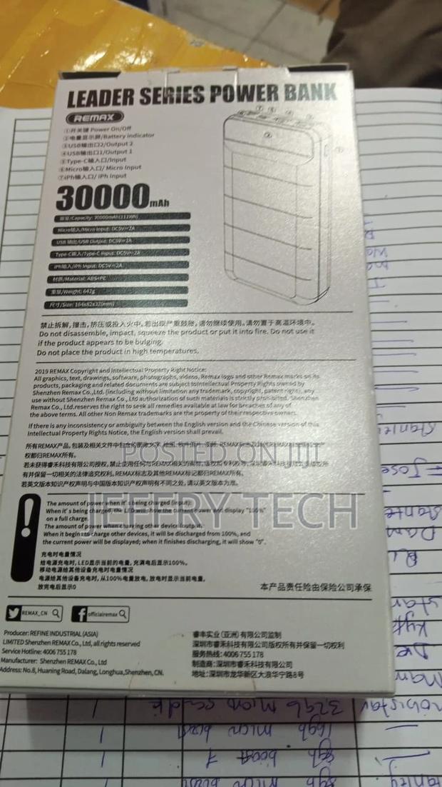REMAX Power Bank 30,000mah - thumbnail 2
