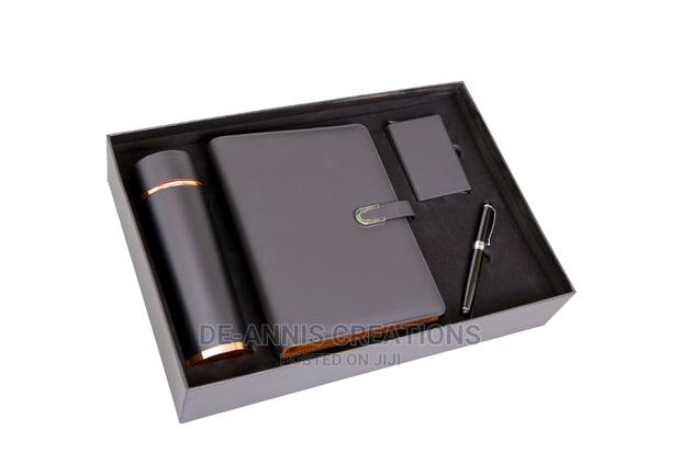 4 in 1 Corporate Gift Set - thumbnail 2