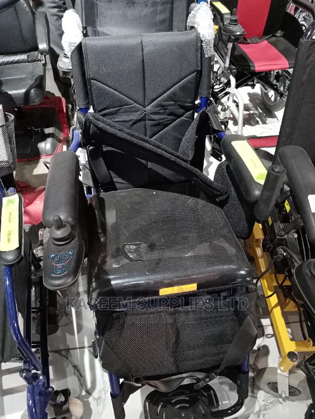 Electric Wheelchair (Standing Electric Wheelchair)