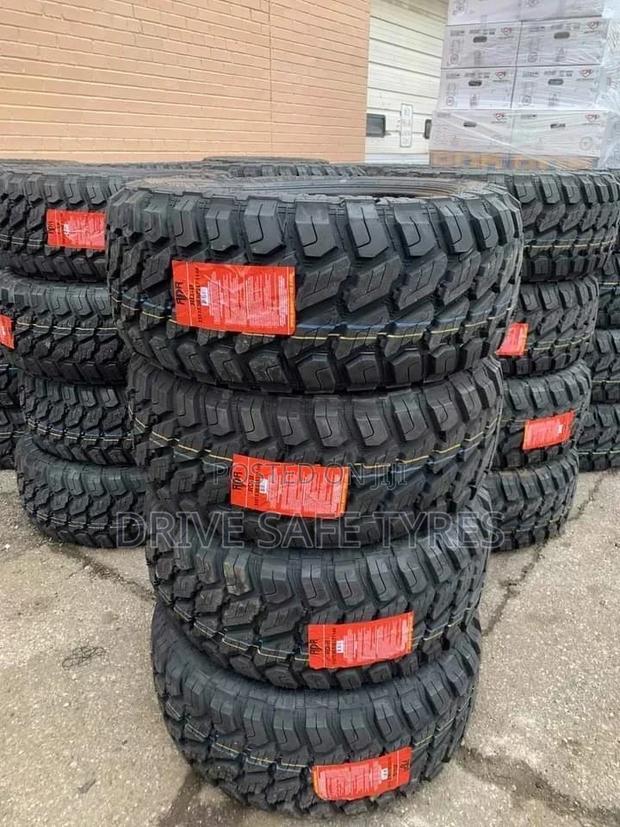 285/65 R17 Radar Tyre Made in China