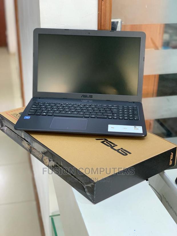New Laptop Asus 4GB Intel Core I3 HDD 1T - main view
