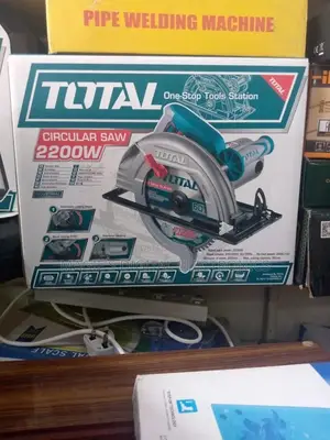 Total Circular Saw 2200w
