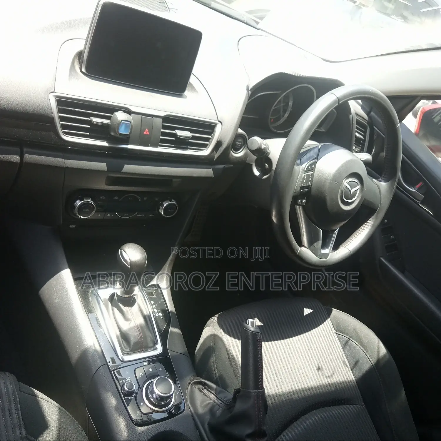 Mazda Axela 2015 Red