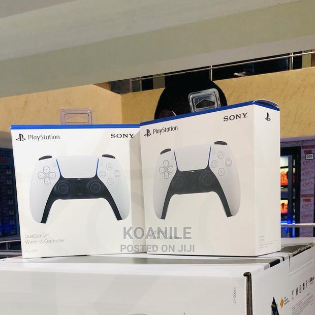 Ps5 Dual Sense Controller Game Pad - main view