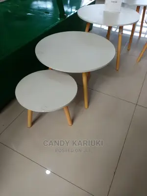 White Aemes Table Set