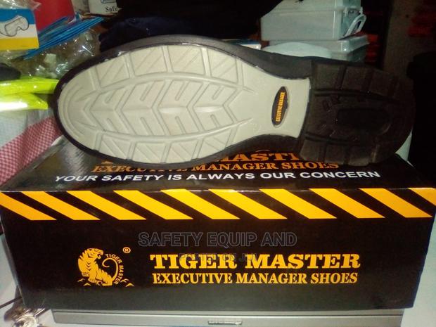 Tiger Master Executive Safety Shoes - thumbnail 4