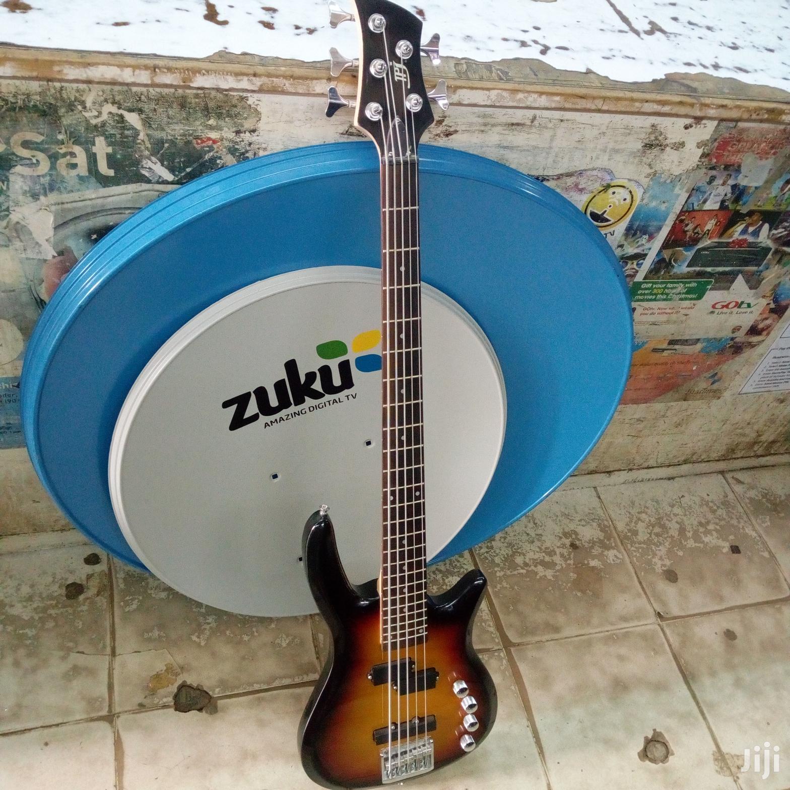 Bass Guitar Tpj