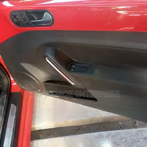 Volkswagen Beetle 2015 Red