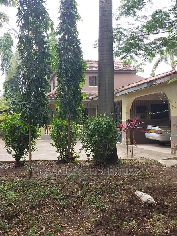 Mansion on Sale Beach Road Nyali - thumbnail 5
