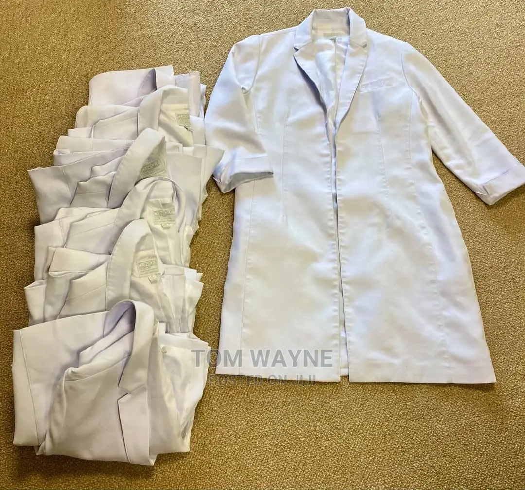 Lab Coats for Hospitals, Chemists, Clinics, Dentists Etc